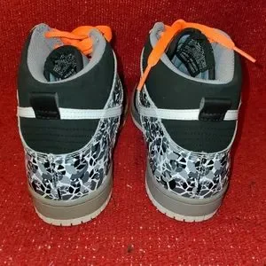Vintage 2009 Nike Mens Dunk High Black and grey peace signs. m_635f94208d7a3c0dfd73a932.jpg main image 3
